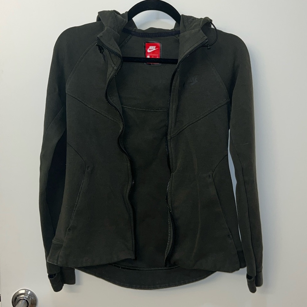 nike jacket